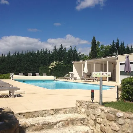 לינה וארוחת בוקר Moulin Mariman 3*